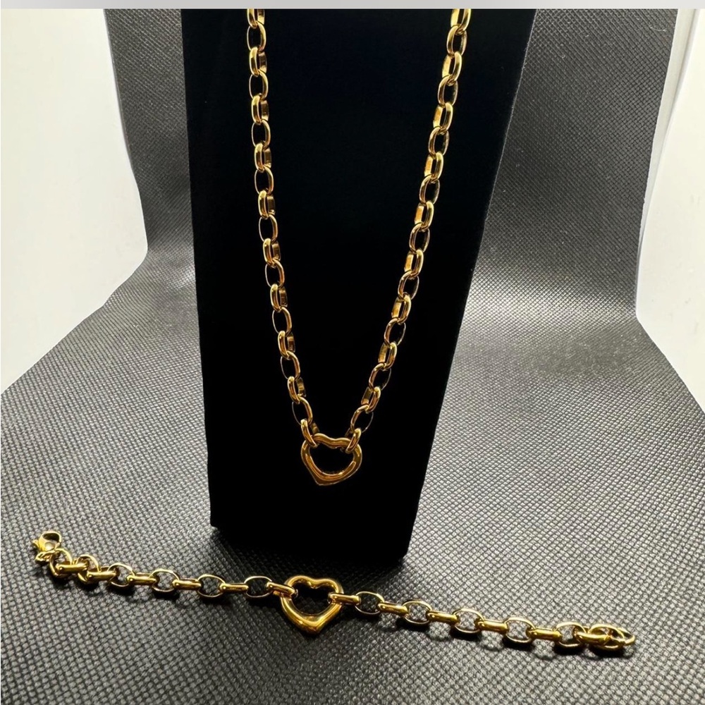 Fashion Gold Heart Link Necklace and Bracelet Set NWT